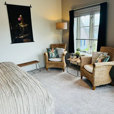 De Dorpshoeve 3* Etten